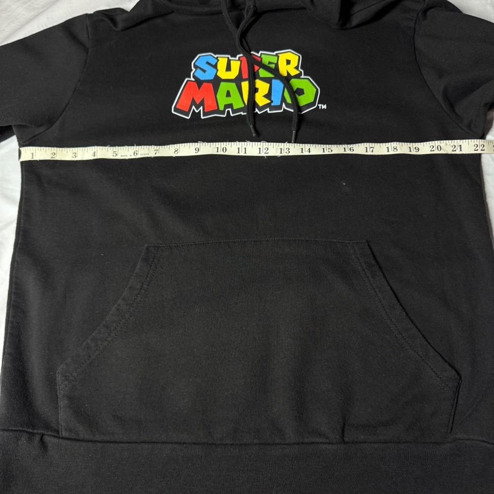 Nintendo Super Mario Bros Hoodie Mens Medium Black Graphic Pullover Sweatshirt - Picture 6 of 8